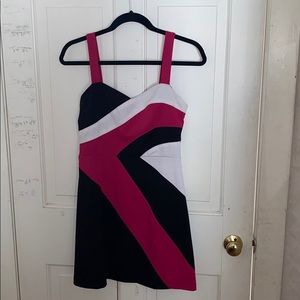Color block patterned mini dress
